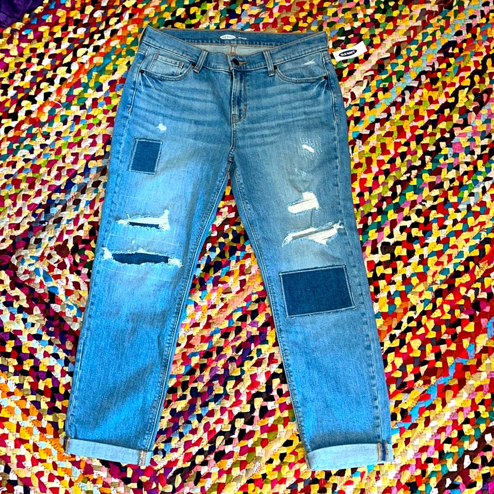 NWT Boyfriend Distressed Cropped Jeans Old Navy